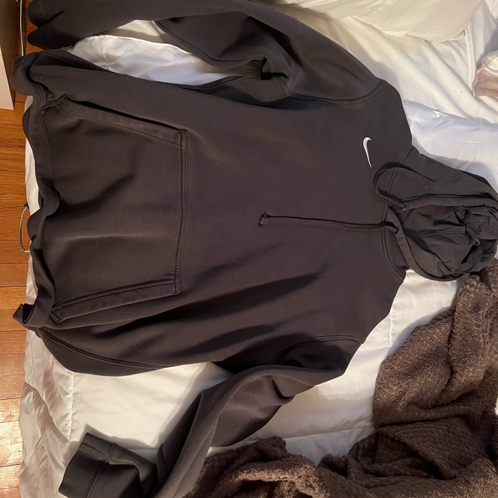 Nike sweatshirt